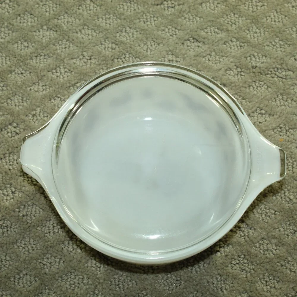 Vintage PYREX Early American #472 1.5 Pint Casserole Dish with lid